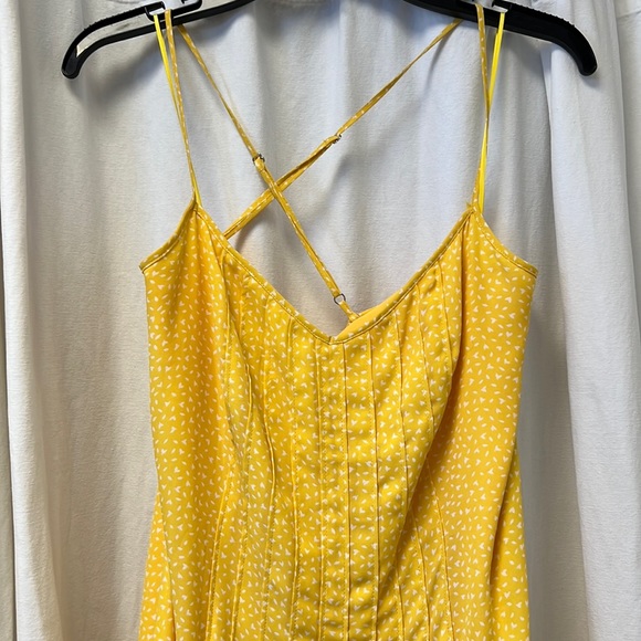 Banana Republic Dresses & Skirts - Banana Republic Midi Dress